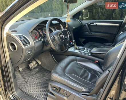 Черный Ауди Ку 7, объемом двигателя 3 л и пробегом 372 тыс. км за 13200 $, фото 30 на Automoto.ua