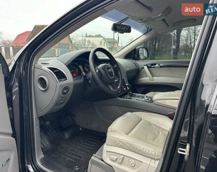 Черный Ауди Ку 7, объемом двигателя 2.97 л и пробегом 257 тыс. км за 12500 $, фото 30 на Automoto.ua