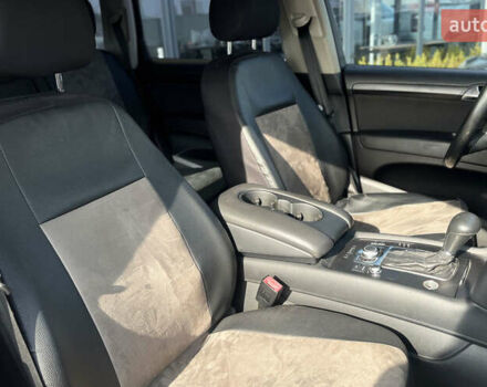Черный Ауди Ку 7, объемом двигателя 2.97 л и пробегом 208 тыс. км за 14000 $, фото 23 на Automoto.ua