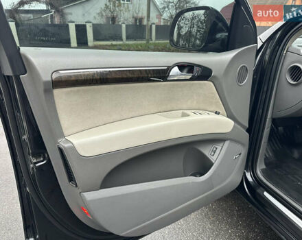 Черный Ауди Ку 7, объемом двигателя 2.97 л и пробегом 257 тыс. км за 12500 $, фото 25 на Automoto.ua