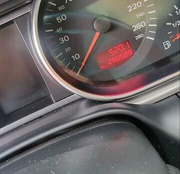 Черный Ауди Ку 7, объемом двигателя 2.97 л и пробегом 260 тыс. км за 13300 $, фото 3 на Automoto.ua