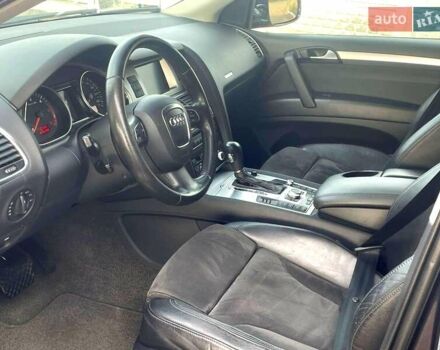 Чорний Ауді Ку 7, об'ємом двигуна 2.97 л та пробігом 217 тис. км за 13850 $, фото 35 на Automoto.ua