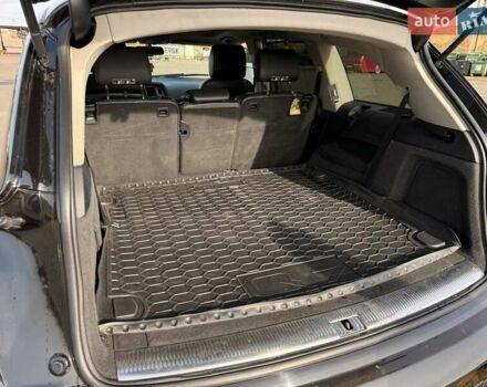 Черный Ауди Ку 7, объемом двигателя 2.97 л и пробегом 208 тыс. км за 14500 $, фото 9 на Automoto.ua