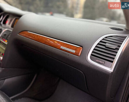 Черный Ауди Ку 7, объемом двигателя 3 л и пробегом 200 тыс. км за 14999 $, фото 54 на Automoto.ua