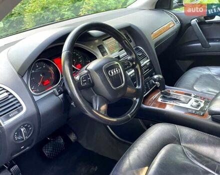 Ауди Ку 7 2010 в Ивано-Франковске на Automoto.ua Черный Ауди Ку 7, объемом двигателя 2.97 л и пробегом 230 тыс. км за 14850 $, фото 20 на Automoto.ua