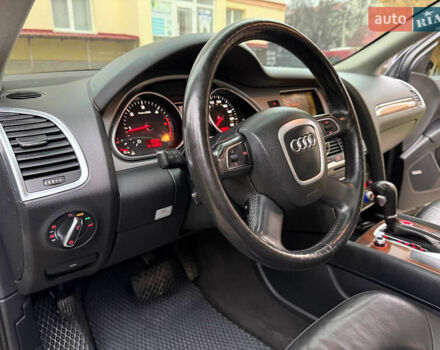 Черный Ауди Ку 7, объемом двигателя 3 л и пробегом 200 тыс. км за 14999 $, фото 30 на Automoto.ua