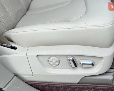 Черный Ауди Ку 7, объемом двигателя 2.97 л и пробегом 249 тыс. км за 14900 $, фото 28 на Automoto.ua