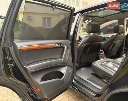 Черный Ауди Ку 7, объемом двигателя 3 л и пробегом 200 тыс. км за 15500 $, фото 58 на Automoto.ua