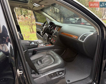 Черный Ауди Ку 7, объемом двигателя 3 л и пробегом 200 тыс. км за 15500 $, фото 55 на Automoto.ua