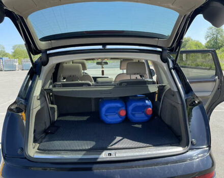 Черный Ауди Ку 7, объемом двигателя 2.97 л и пробегом 330 тыс. км за 14000 $, фото 12 на Automoto.ua