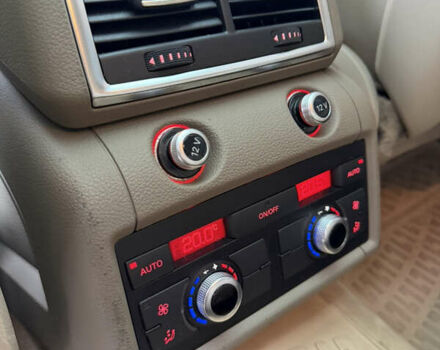 Черный Ауди Ку 7, объемом двигателя 3 л и пробегом 200 тыс. км за 9900 $, фото 41 на Automoto.ua