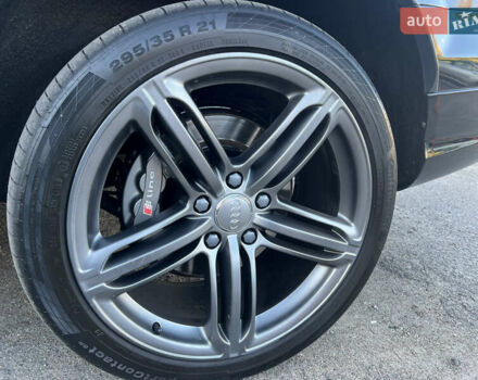 Ауди Ку 7 2011 в Киеве на Automoto.ua Черный Ауди Ку 7, объемом двигателя 4.2 л и пробегом 226 тыс. км за 25000 $, фото 5 на Automoto.ua