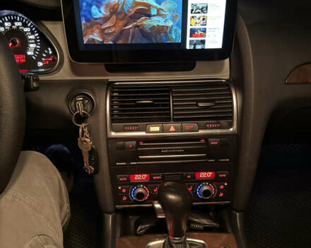 Чорний Ауді Ку 7, об'ємом двигуна 3 л та пробігом 225 тис. км за 19000 $, фото 9 на Automoto.ua