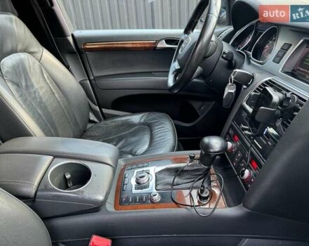 Черный Ауди Ку 7, объемом двигателя 3 л и пробегом 198 тыс. км за 12000 $, фото 6 на Automoto.ua