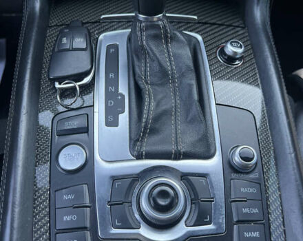 Ауди Ку 7 2011 в Киеве на Automoto.ua Черный Ауди Ку 7, объемом двигателя 4.2 л и пробегом 226 тыс. км за 25000 $, фото 10 на Automoto.ua