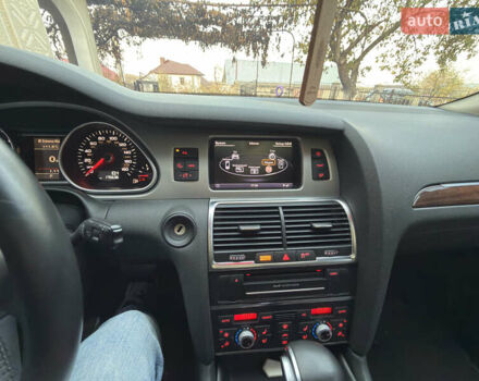 Чорний Ауді Ку 7, об'ємом двигуна 3 л та пробігом 175 тис. км за 15600 $, фото 18 на Automoto.ua