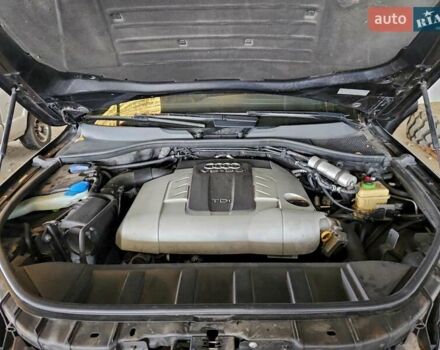 Черный Ауди Ку 7, объемом двигателя 2.97 л и пробегом 109 тыс. км за 2000 $, фото 11 на Automoto.ua