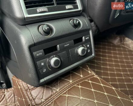 Чорний Ауді Ку 7, об'ємом двигуна 3 л та пробігом 186 тис. км за 19600 $, фото 20 на Automoto.ua