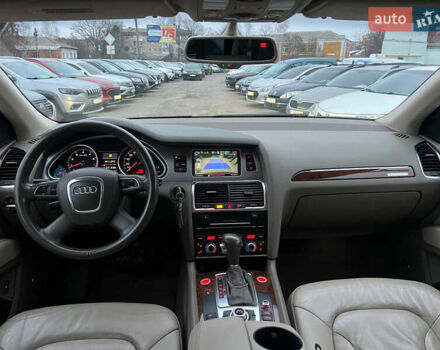 Черный Ауди Ку 7, объемом двигателя 3 л и пробегом 166 тыс. км за 11250 $, фото 23 на Automoto.ua