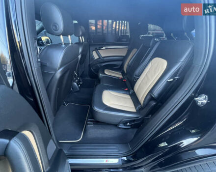 Ауди Ку 7 2011 в Киеве на Automoto.ua Черный Ауди Ку 7, объемом двигателя 4.2 л и пробегом 226 тыс. км за 25000 $, фото 7 на Automoto.ua