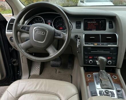 Черный Ауди Ку 7, объемом двигателя 3 л и пробегом 166 тыс. км за 10800 $, фото 11 на Automoto.ua