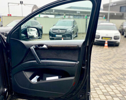 Черный Ауди Ку 7, объемом двигателя 3 л и пробегом 263 тыс. км за 20000 $, фото 26 на Automoto.ua