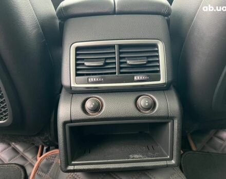 Чорний Ауді Ку 7, об'ємом двигуна 3 л та пробігом 205 тис. км за 12590 $, фото 40 на Automoto.ua