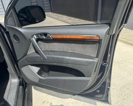 Черный Ауди Ку 7, объемом двигателя 3 л и пробегом 260 тыс. км за 19000 $, фото 12 на Automoto.ua