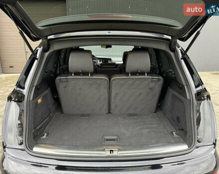 Ауді Ку 7 2012 у Сарнах на Automoto.ua Чорний Ауді Ку 7, об'ємом двигуна 3 л та пробігом 273 тис. км за 21000 $, фото 40 на Automoto.ua