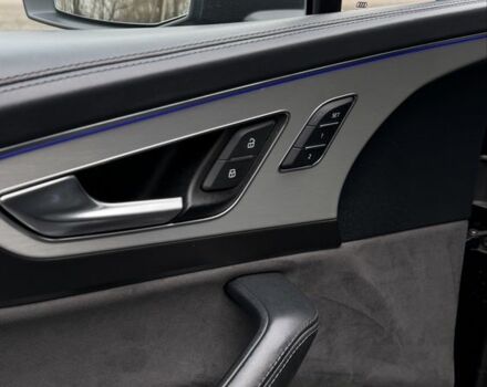 Черный Ауди Ку 7, объемом двигателя 3 л и пробегом 280 тыс. км за 37044 $, фото 6 на Automoto.ua