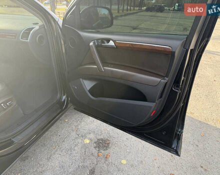 Черный Ауди Ку 7, объемом двигателя 2.97 л и пробегом 282 тыс. км за 16500 $, фото 13 на Automoto.ua