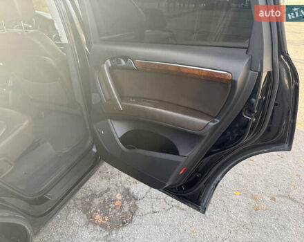 Черный Ауди Ку 7, объемом двигателя 2.97 л и пробегом 282 тыс. км за 16500 $, фото 14 на Automoto.ua