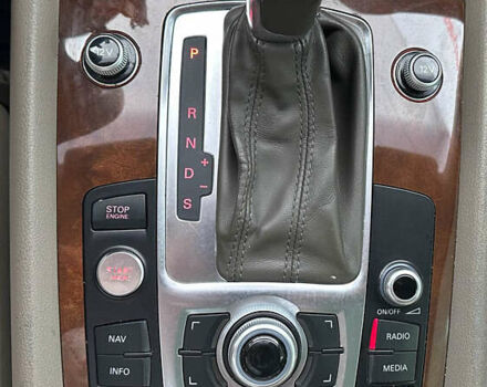 Черный Ауди Ку 7, объемом двигателя 3 л и пробегом 300 тыс. км за 17950 $, фото 19 на Automoto.ua