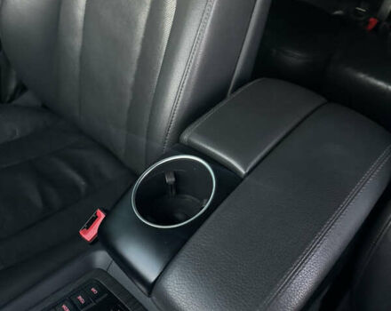 Черный Ауди Ку 7, объемом двигателя 3 л и пробегом 121 тыс. км за 20500 $, фото 62 на Automoto.ua