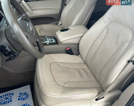 Черный Ауди Ку 7, объемом двигателя 3 л и пробегом 300 тыс. км за 17950 $, фото 7 на Automoto.ua