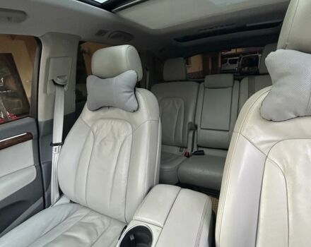 Черный Ауди Ку 7, объемом двигателя 3 л и пробегом 252 тыс. км за 15000 $, фото 2 на Automoto.ua