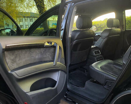 Черный Ауди Ку 7, объемом двигателя 3 л и пробегом 181 тыс. км за 22000 $, фото 24 на Automoto.ua