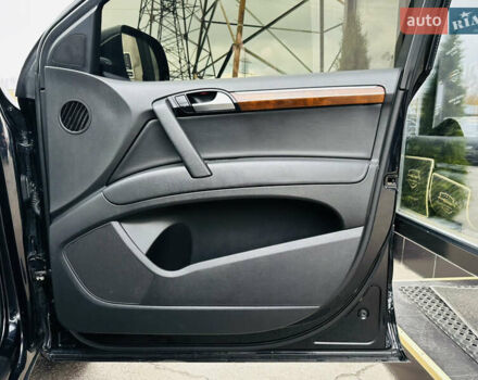 Черный Ауди Ку 7, объемом двигателя 3 л и пробегом 244 тыс. км за 14500 $, фото 26 на Automoto.ua