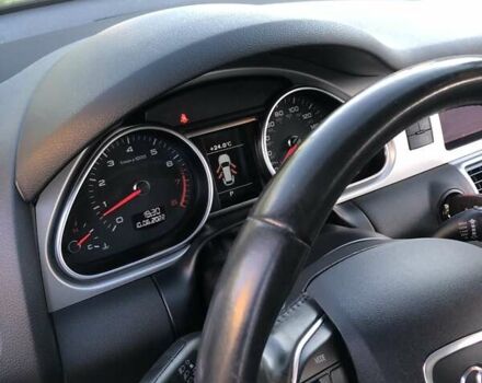 Чорний Ауді Ку 7, об'ємом двигуна 3 л та пробігом 220 тис. км за 17500 $, фото 22 на Automoto.ua