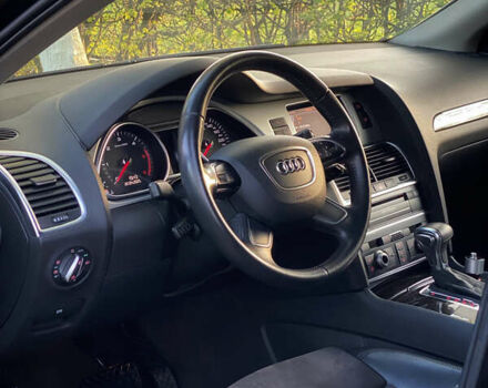 Черный Ауди Ку 7, объемом двигателя 3 л и пробегом 181 тыс. км за 22000 $, фото 23 на Automoto.ua