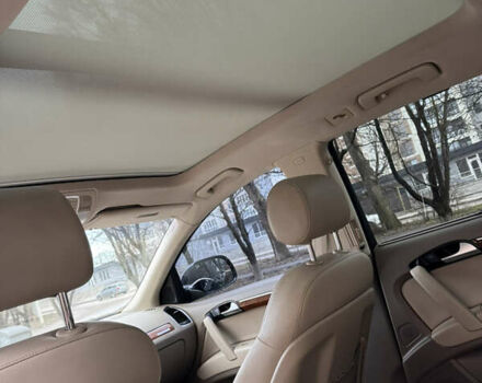 Черный Ауди Ку 7, объемом двигателя 3 л и пробегом 195 тыс. км за 15000 $, фото 14 на Automoto.ua