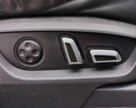 Черный Ауди Ку 7, объемом двигателя 2.97 л и пробегом 224 тыс. км за 22500 $, фото 31 на Automoto.ua