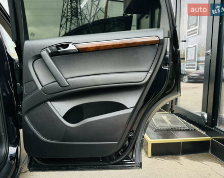 Черный Ауди Ку 7, объемом двигателя 3 л и пробегом 244 тыс. км за 14500 $, фото 23 на Automoto.ua