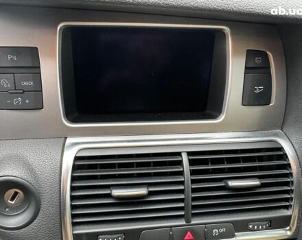 Чорний Ауді Ку 7, об'ємом двигуна 3 л та пробігом 225 тис. км за 23490 $, фото 32 на Automoto.ua