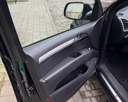 Черный Ауди Ку 7, объемом двигателя 3 л и пробегом 166 тыс. км за 19000 $, фото 12 на Automoto.ua