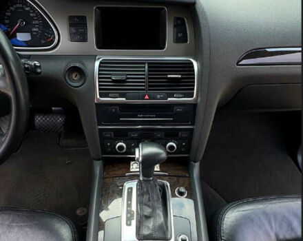 Чорний Ауді Ку 7, об'ємом двигуна 2.97 л та пробігом 220 тис. км за 18000 $, фото 11 на Automoto.ua