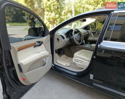 Чорний Ауді Ку 7, об'ємом двигуна 3 л та пробігом 223 тис. км за 18300 $, фото 13 на Automoto.ua