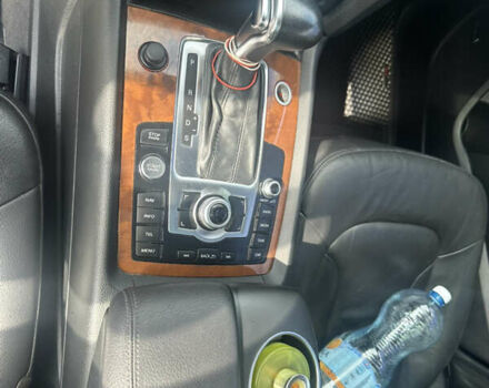 Черный Ауди Ку 7, объемом двигателя 3 л и пробегом 297 тыс. км за 19000 $, фото 40 на Automoto.ua