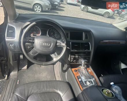 Черный Ауди Ку 7, объемом двигателя 3 л и пробегом 297 тыс. км за 19000 $, фото 33 на Automoto.ua