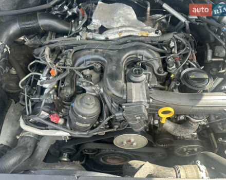 Черный Ауди Ку 7, объемом двигателя 3 л и пробегом 297 тыс. км за 19000 $, фото 46 на Automoto.ua